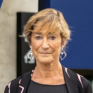 FsxYsPgE_400x400 FsxYsPgE_400x400